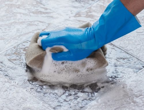 Por qué debes pulir el piso de tu baño y algunos consejos
